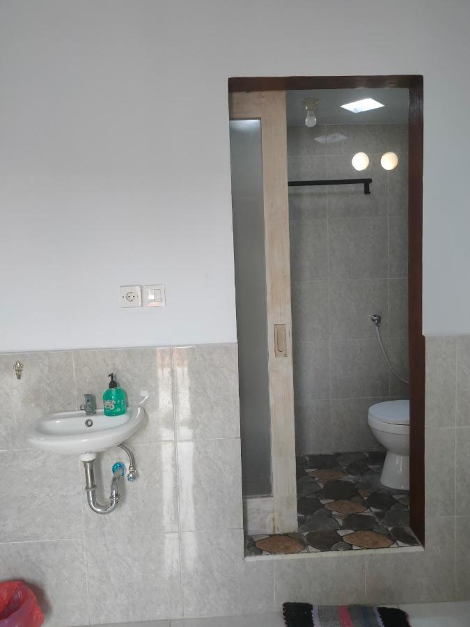 Roy Guest House Canggu Pokój zdjęcie